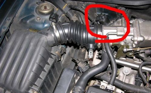 汽车不动怠速多少