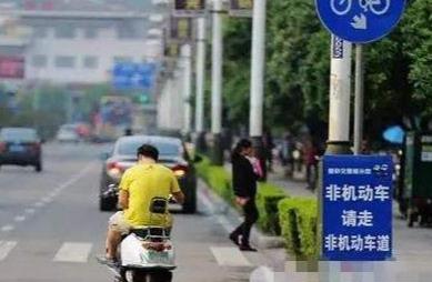 汽车减速距离是多少 汽车减速距离是多少