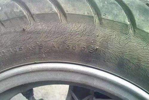 汽车换轮胎多少公里 汽车换轮胎多少公里