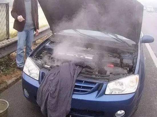 汽车蒸汽多少度