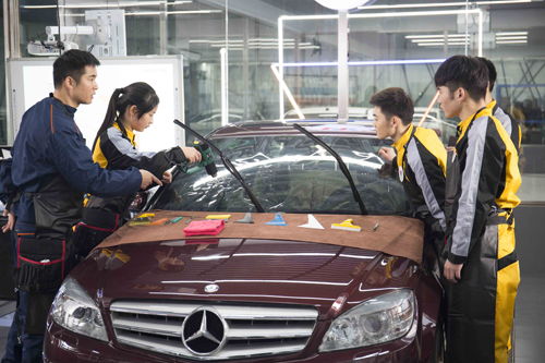 汽车美容维修税多少