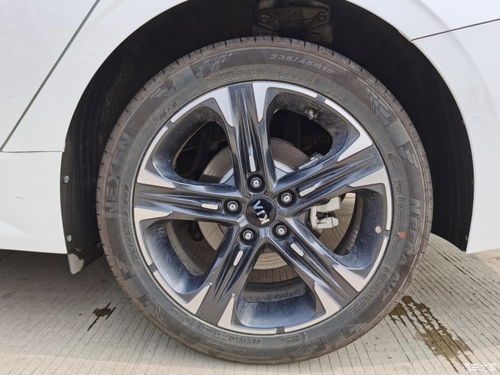 汽车黑胶强度多少 汽车黑胶强度多少