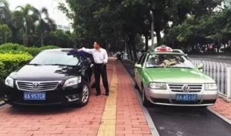 汽车事故后折旧多少