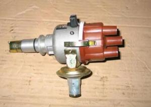 汽车分电器点火多少