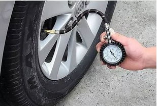 汽车气压冬天打多少