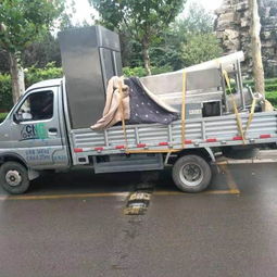 汽车后面拖多少货物