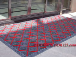 汽车地垫厚度多少 汽车地垫厚度多少