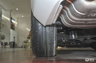 230汽车胎多少斤