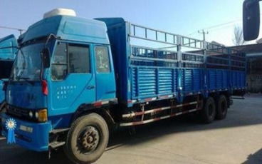 小型载货汽车限高多少