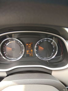 夜晚汽车时速多少合适