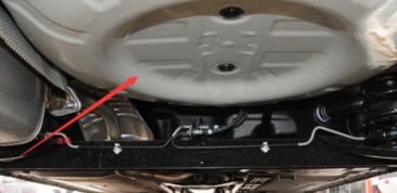 汽车油箱正压多少正常