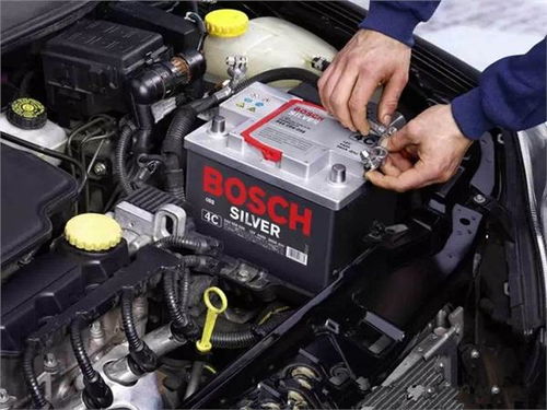 汽车电瓶多少v打火