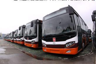 公共汽车学费多少