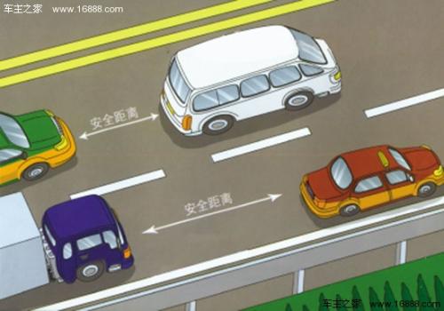 汽车考试桩距多少