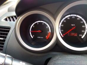 汽车水温多少风扇转