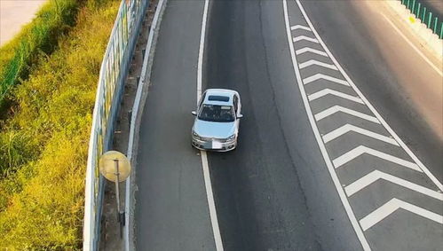 汽车公路掉头多少距离