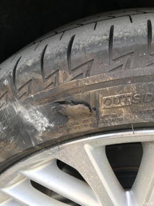 汽车多少公里变旧