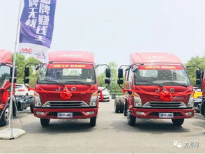 重载汽车自重多少吨