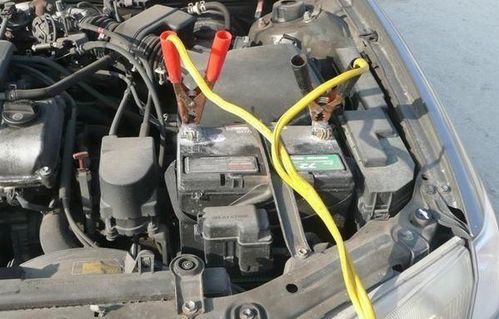 汽车中电瓶电压多少