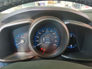 白色汽车多少公里保养