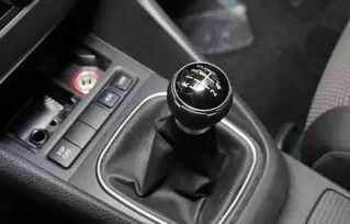 汽车转速在多少降挡