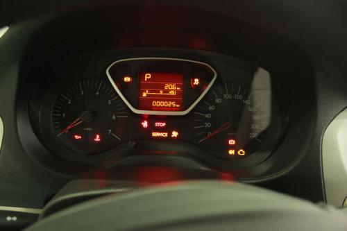 汽车显示油压力多少