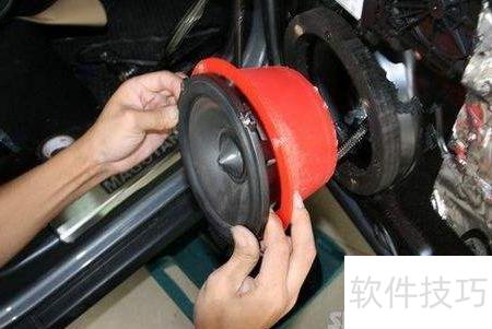 汽车喇叭有多少电压