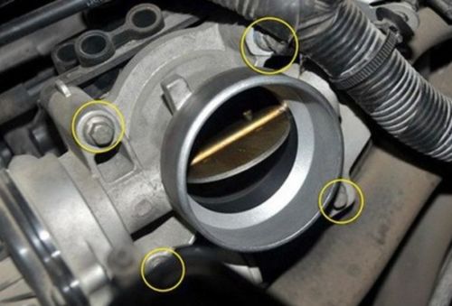 汽车怠速多少吗