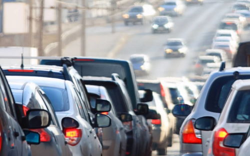 公交汽车是多少缸