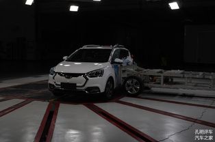 汽车碰撞试验速度多少