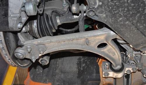 汽车有多少摆臂