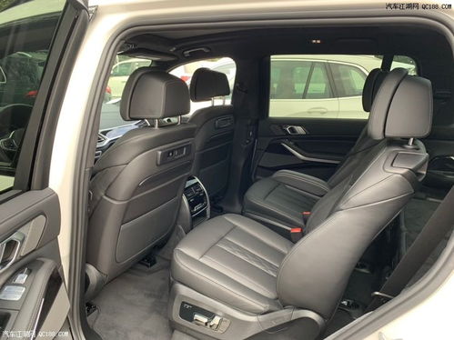 汽车六座价位多少