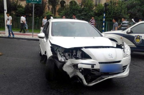 汽车事故电话多少 汽车事故电话多少