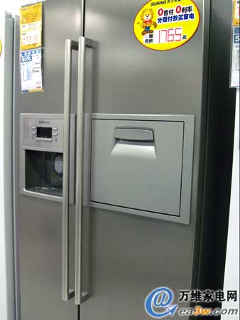 汽车冰箱净重多少克