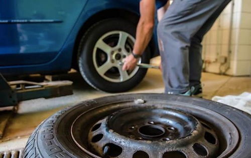 汽车补胎正常收费多少 汽车补胎正常收费多少