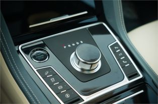 汽车在多少迈换挡