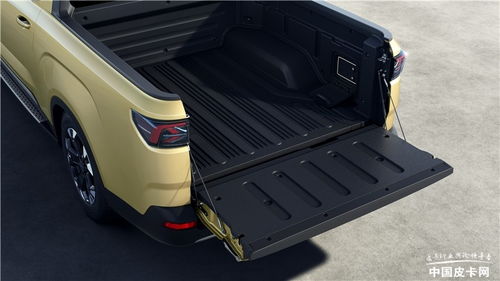 普通汽车用电多少瓦