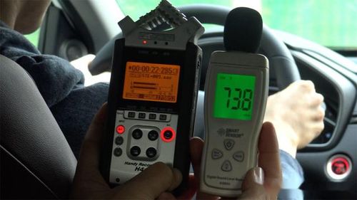 普通家用汽车噪音多少