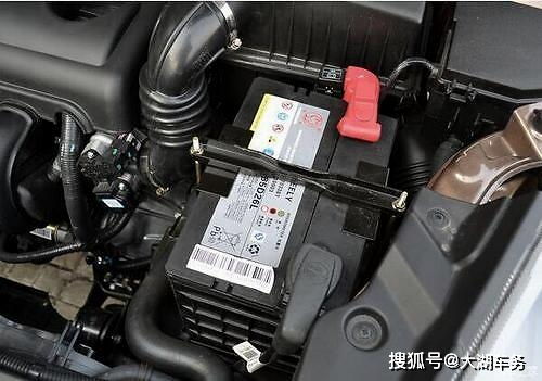 汽车电瓶充电到达多少 汽车电瓶充电到达多少