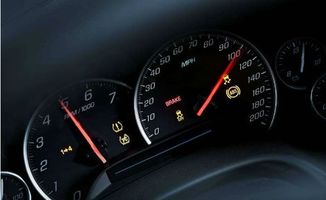 2.0汽车转速多少合适