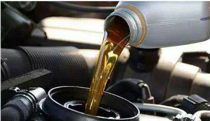 汽车机油剩余多少换好