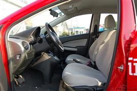 小型汽车年费多少 小型汽车年费多少