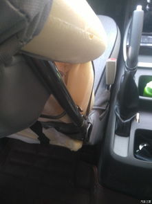 汽车小扶手加宽多少