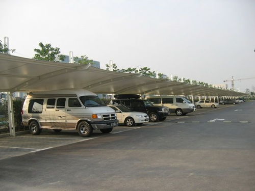 汽车挡雨棚费用多少