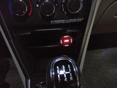 汽车发动要多少电压