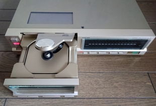 汽车唱机多少钱