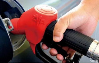 汽车每次吸入多少油