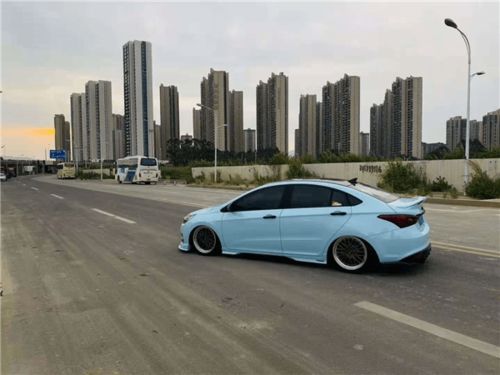 汽车气罐重多少合适