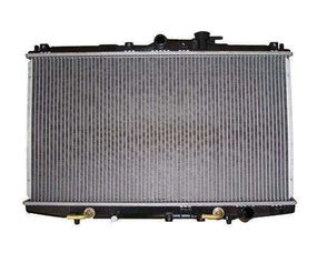 夏天汽车水箱加水多少