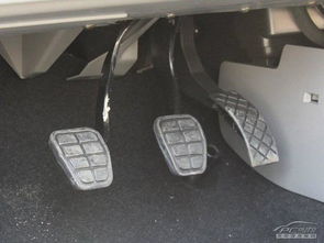 汽车踏板多少超宽度